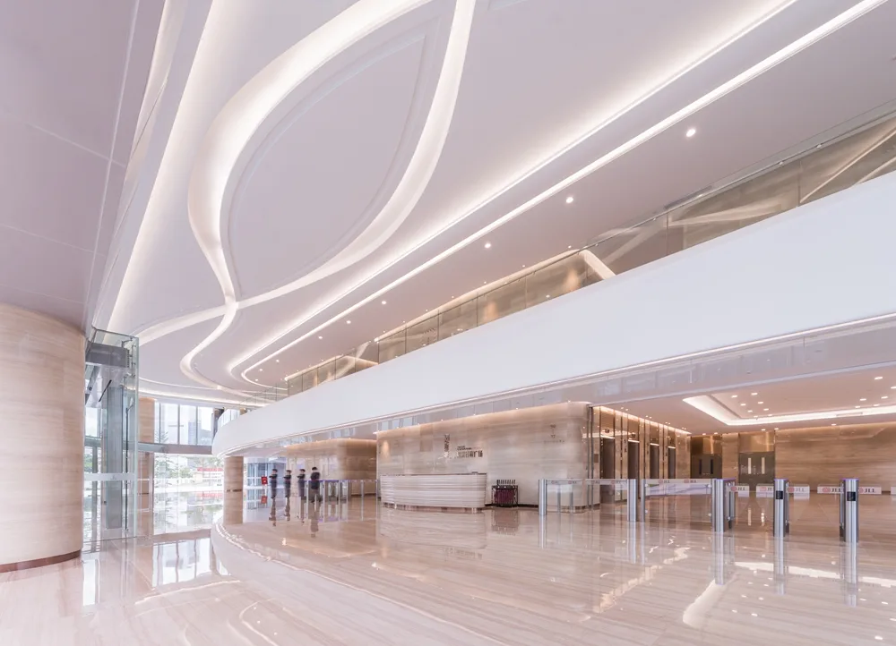 Fuzhou Qianlong Plaza — Smart Building Senseless Access